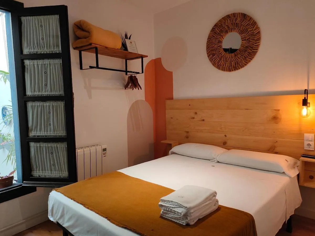 קורדובה La Piquera Hostal 0*,